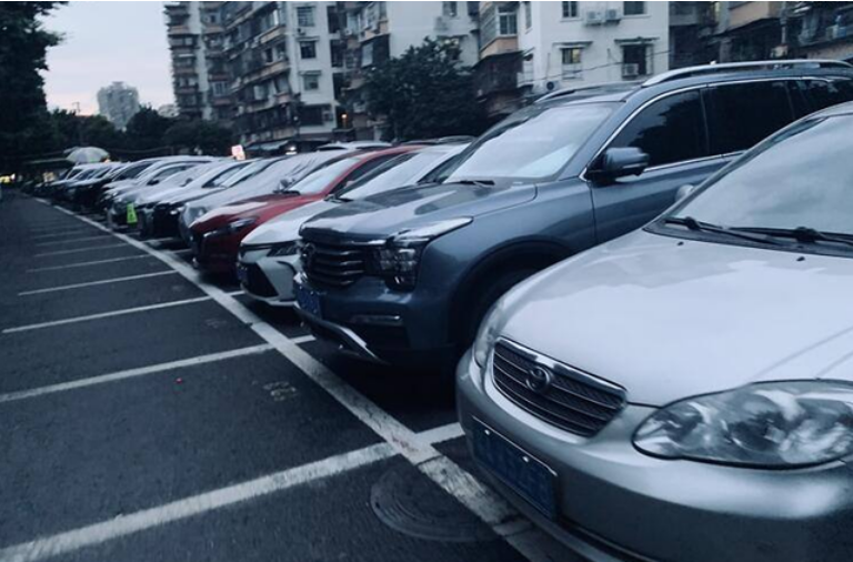 汽車長時間停放